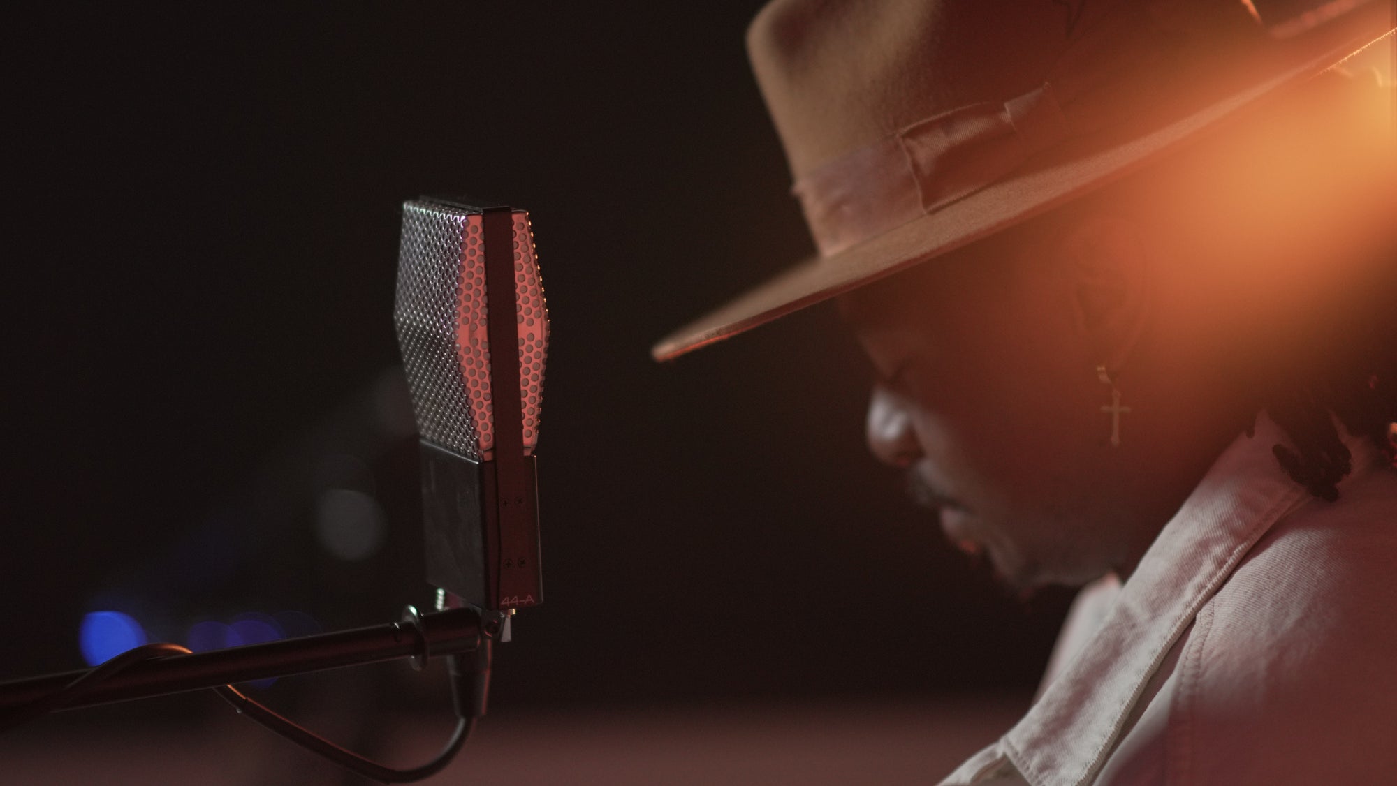 Cloud 44-A Ribbon Mic